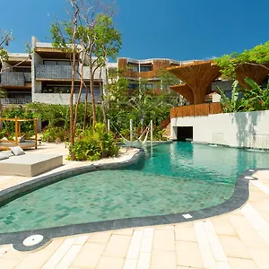  Aparthotel Adora Distinctive Residences